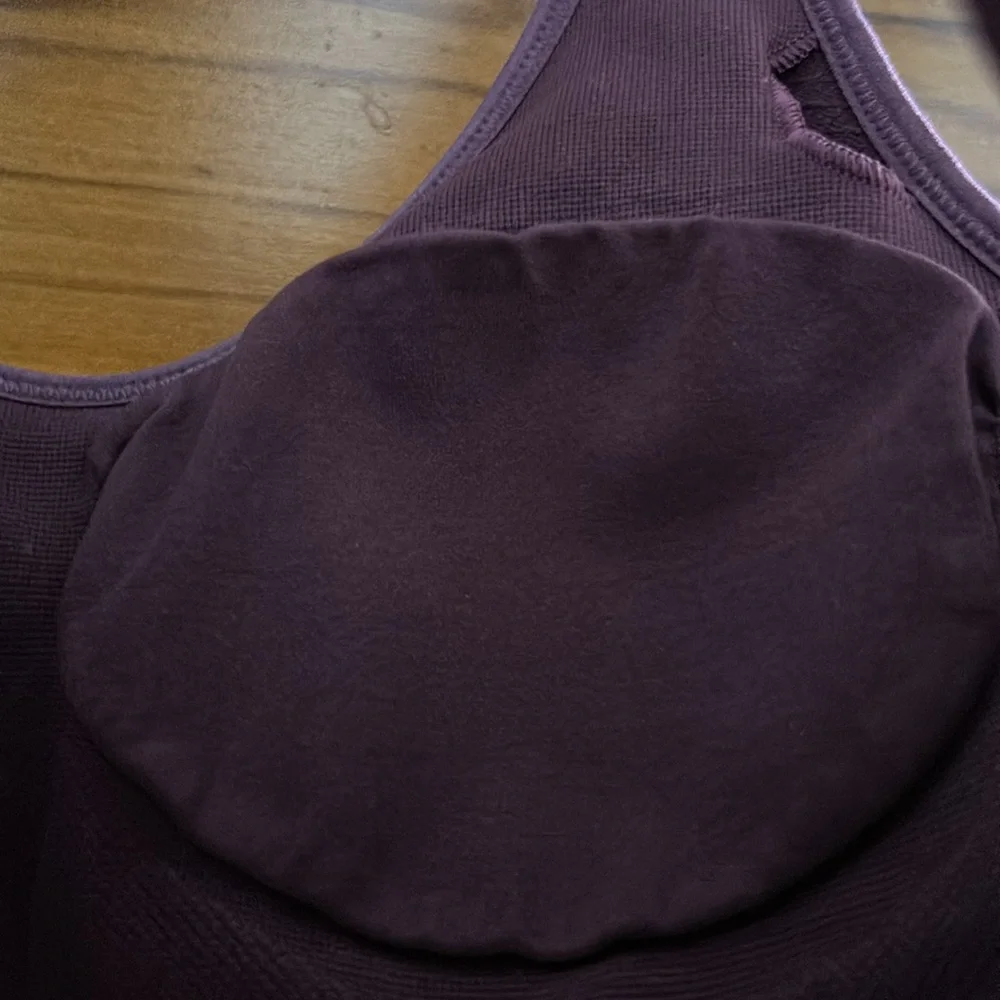 Tory Sport Burgundy Sports Bra - Picture 4 of 4